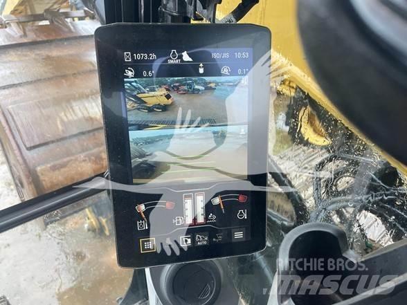 CAT 320 履带挖掘机