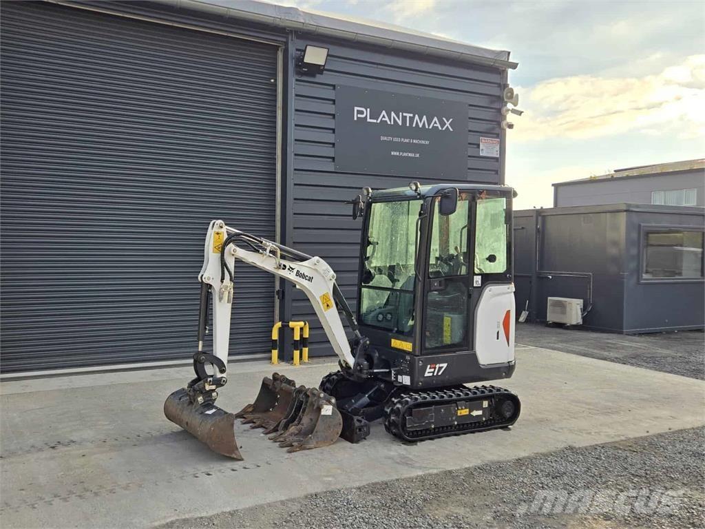 Bobcat E17 小型挖掘机