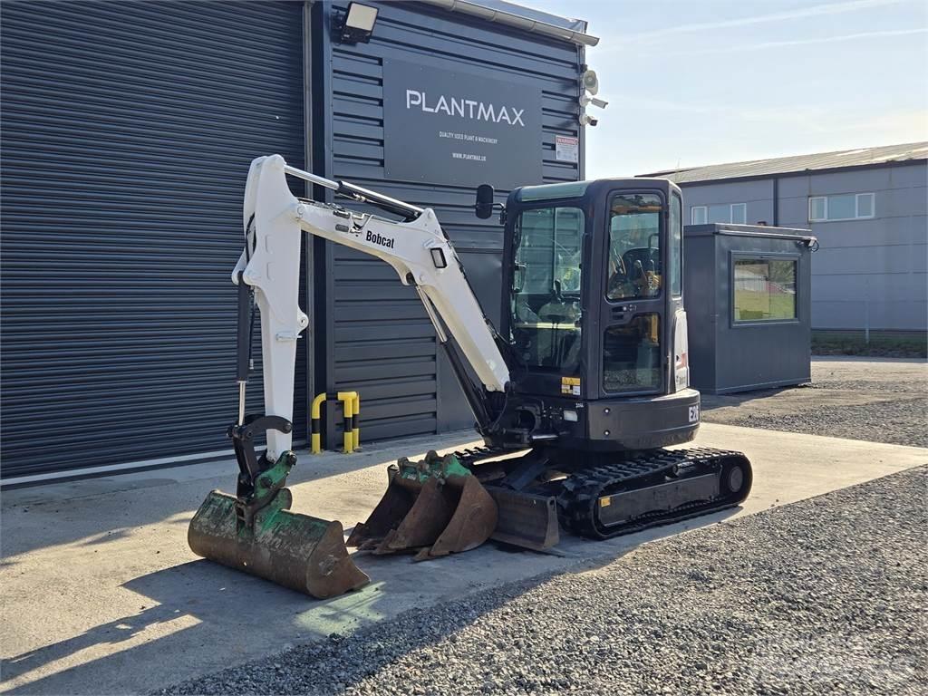 Bobcat E26 小型挖掘机