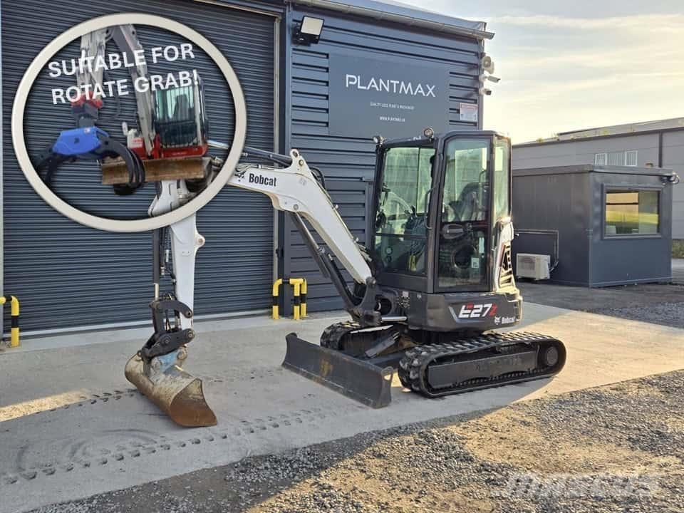 Bobcat E27 小型挖掘机