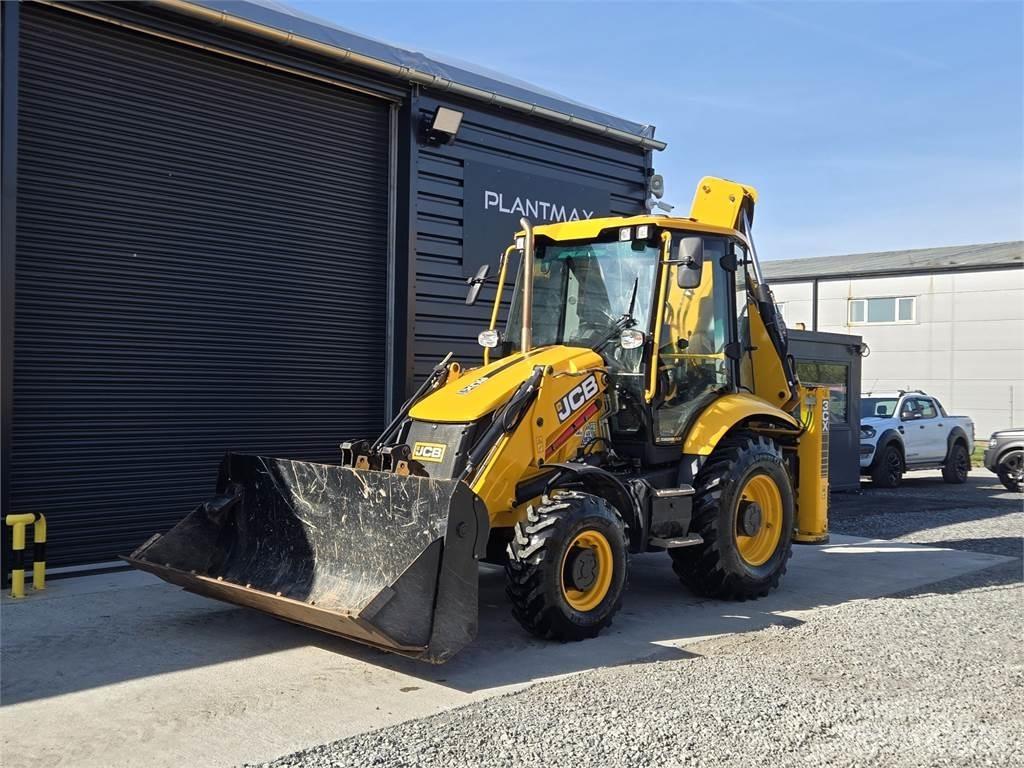 JCB 3CX 反铲装载机