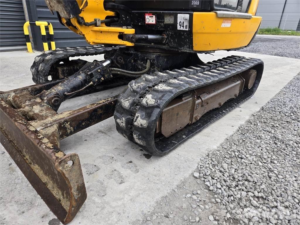 JCB 8026 小型挖掘机