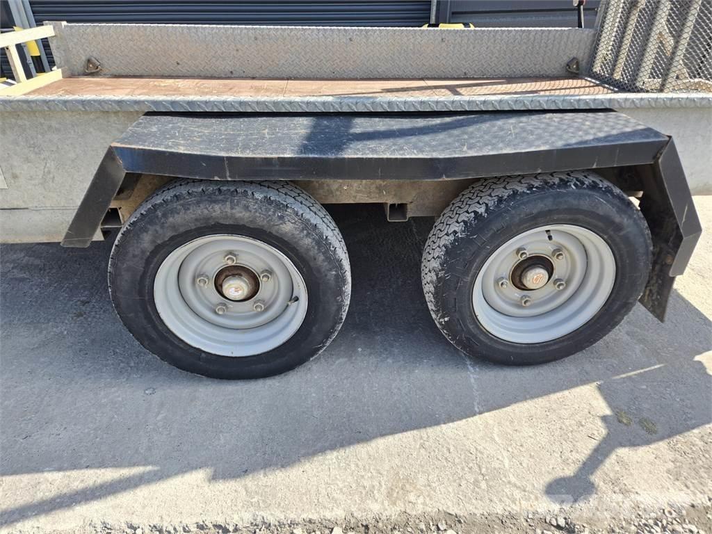   清障车