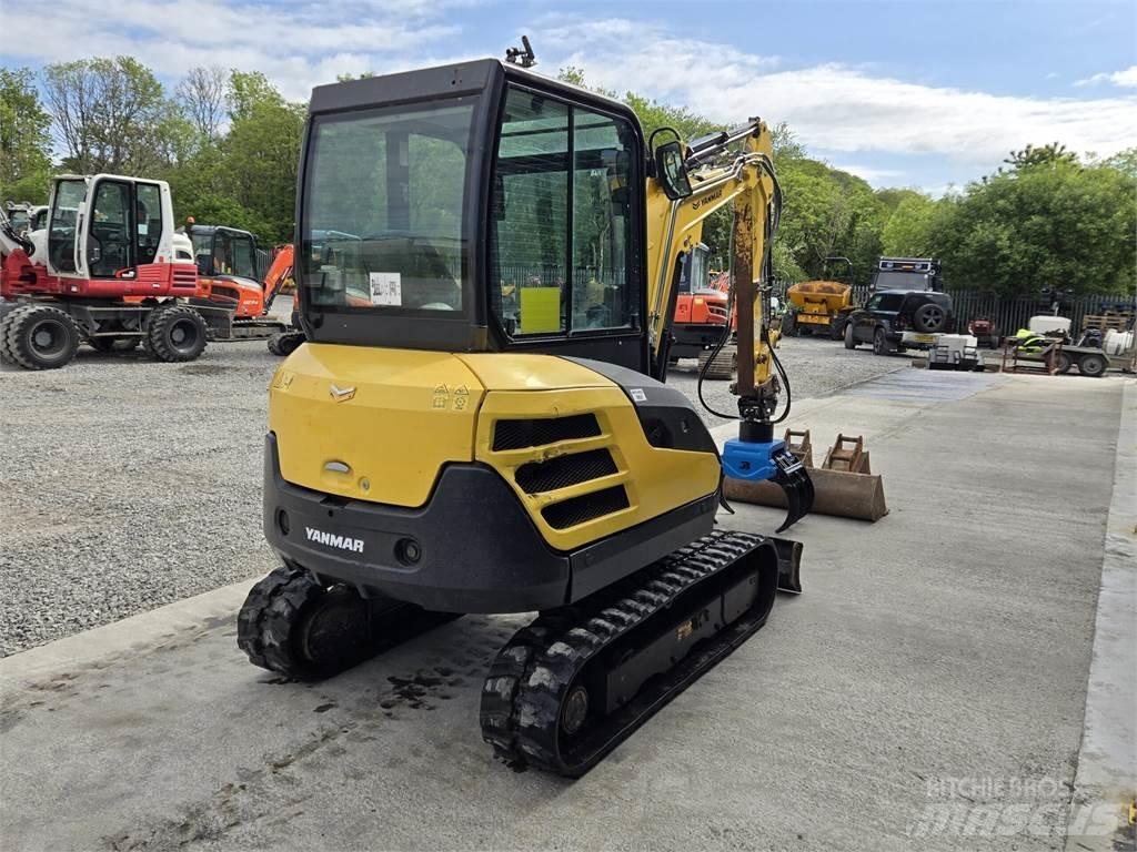 Yanmar SV26 小型挖掘机
