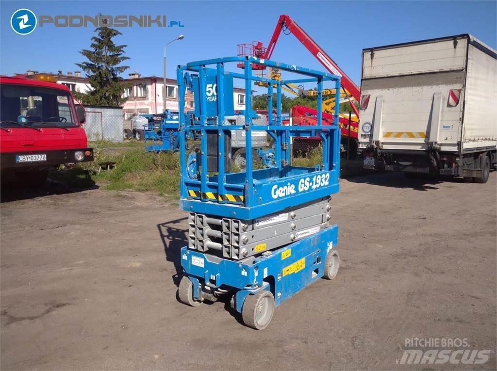 Genie 1932 剪叉式升降机