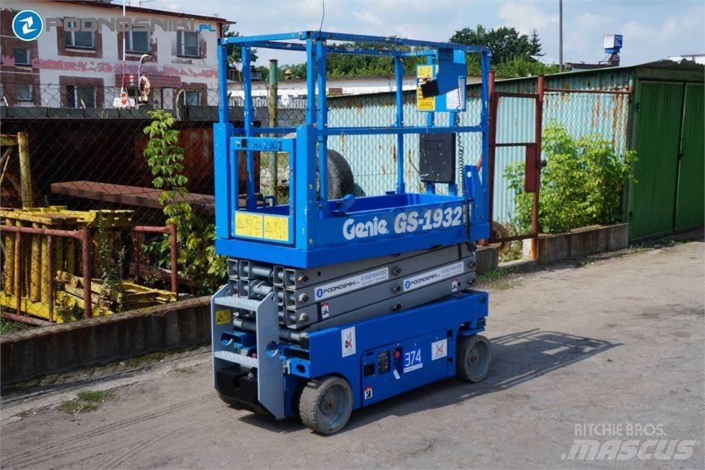 Genie 1932 剪叉式升降机