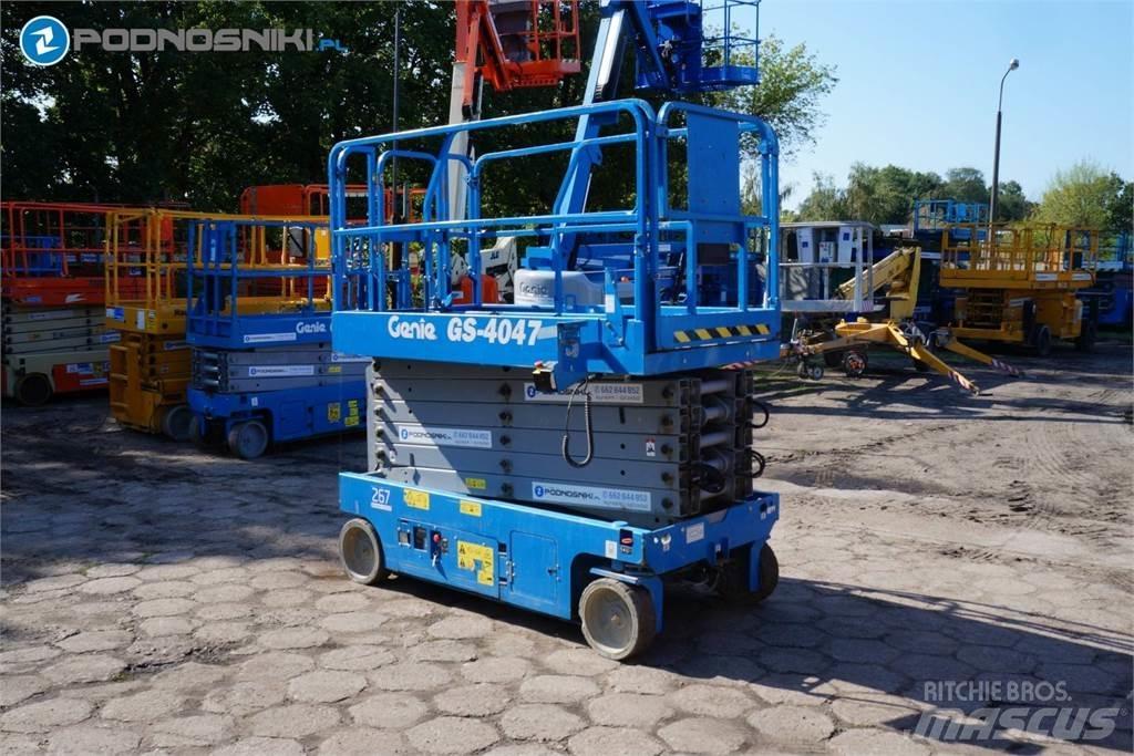 Genie 4047 剪叉式升降机