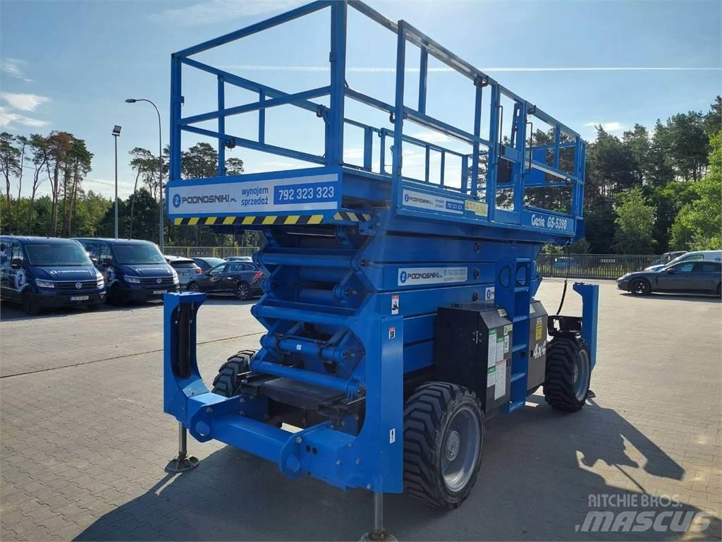 Genie GS-5390 RT 剪叉式升降机