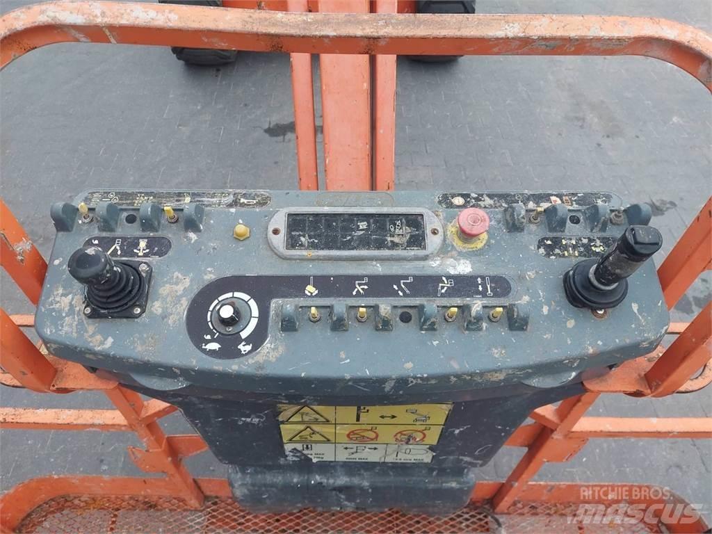 JLG 450AJ 曲臂高空工作平台