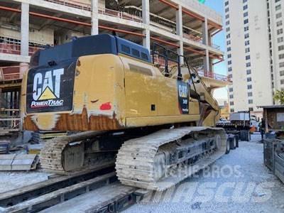CAT 349FL 履带挖掘机