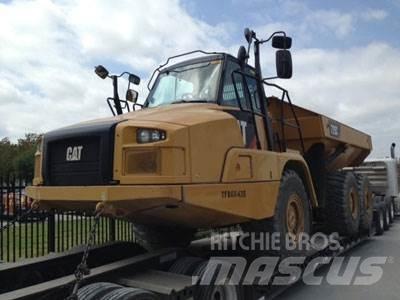 CAT 725C 铰接式自卸车