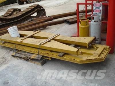 CAT 740 Tailgate 其他组件