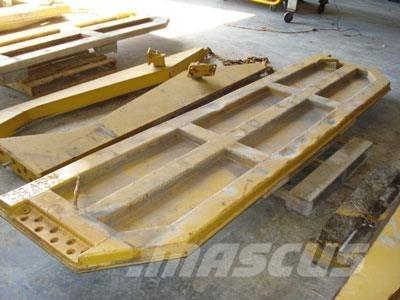 CAT 740 Tailgate 其他组件