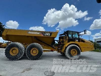 CAT 745-04A 铰接式自卸车