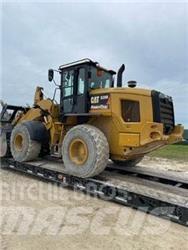 CAT 938M 轮式装载机