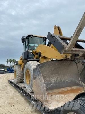 CAT 938M 轮式装载机
