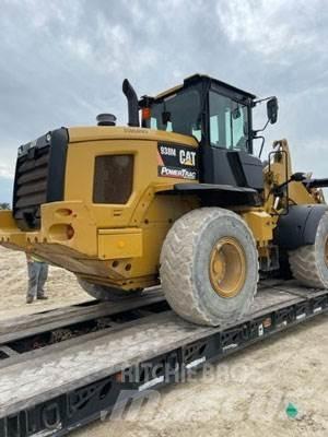 CAT 938M 轮式装载机