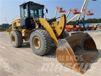 CAT 938M 轮式装载机