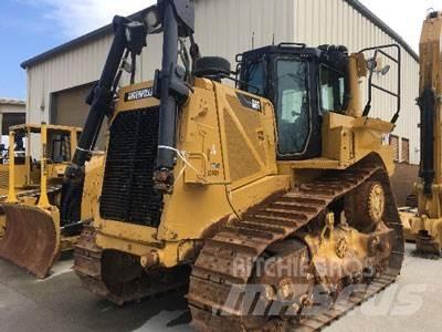 CAT D8T 履带式推土机