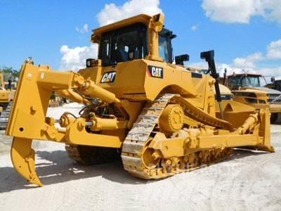 CAT D8T 履带式推土机