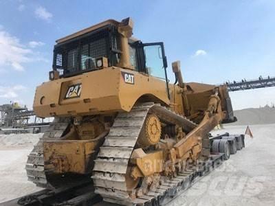 CAT D8T 履带式推土机