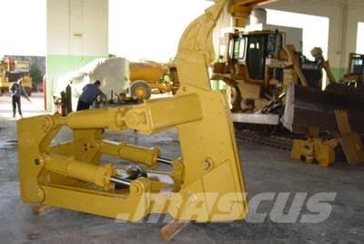 CAT D8T /D8R Ripper, S/S 其他组件
