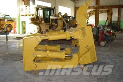 CAT D8T /D8R Ripper, S/S 其他组件
