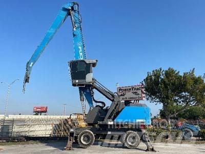 Fuchs MHL360F2 工业挖掘机