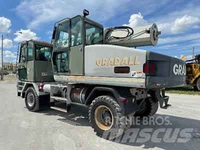Gradall XL3100 轮式挖掘机