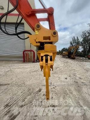 Hitachi ZX225USLC-6 工业挖掘机