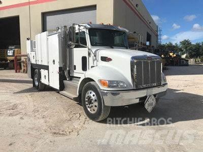 Peterbilt 537 4X2 - NEW 其他货车