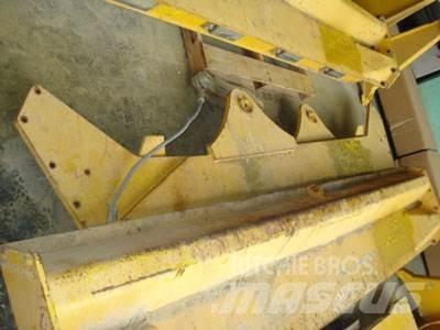 Volvo A40D Tailgate 其他组件