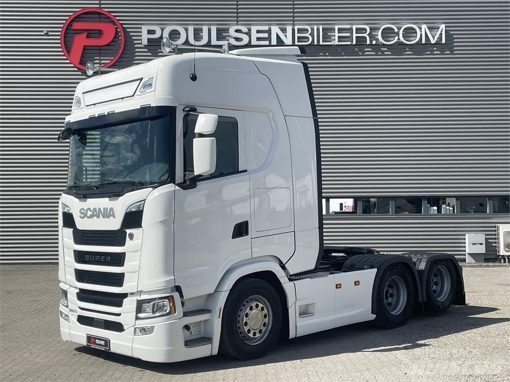 Scania S560 2950 牵引车