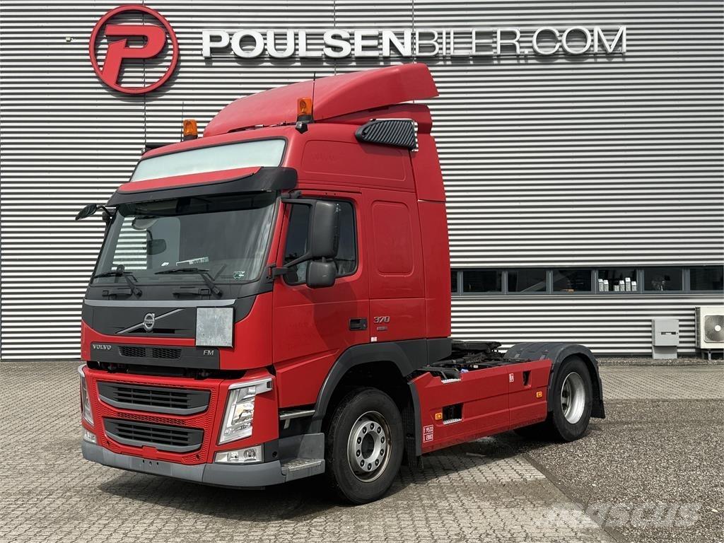 Volvo FM370 牵引车