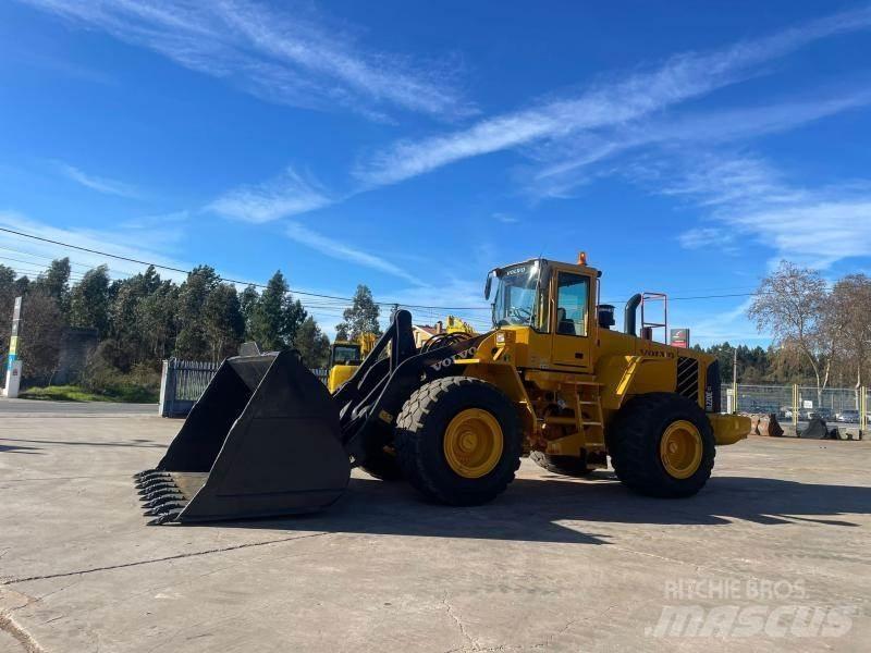 Volvo L 220 E 轮式装载机