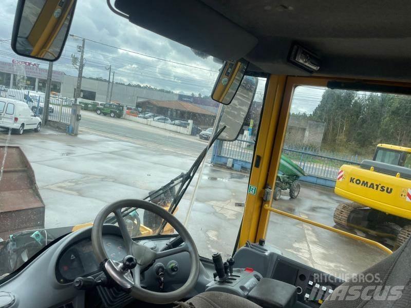 Volvo L 90 E 轮式装载机