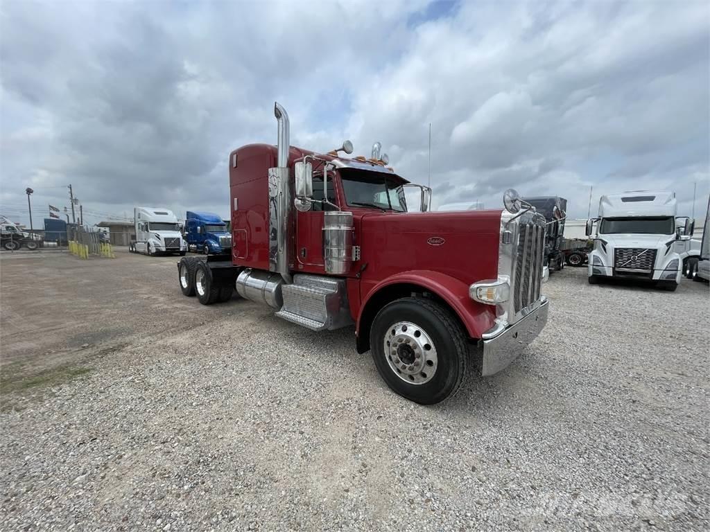 Peterbilt 389 牵引车