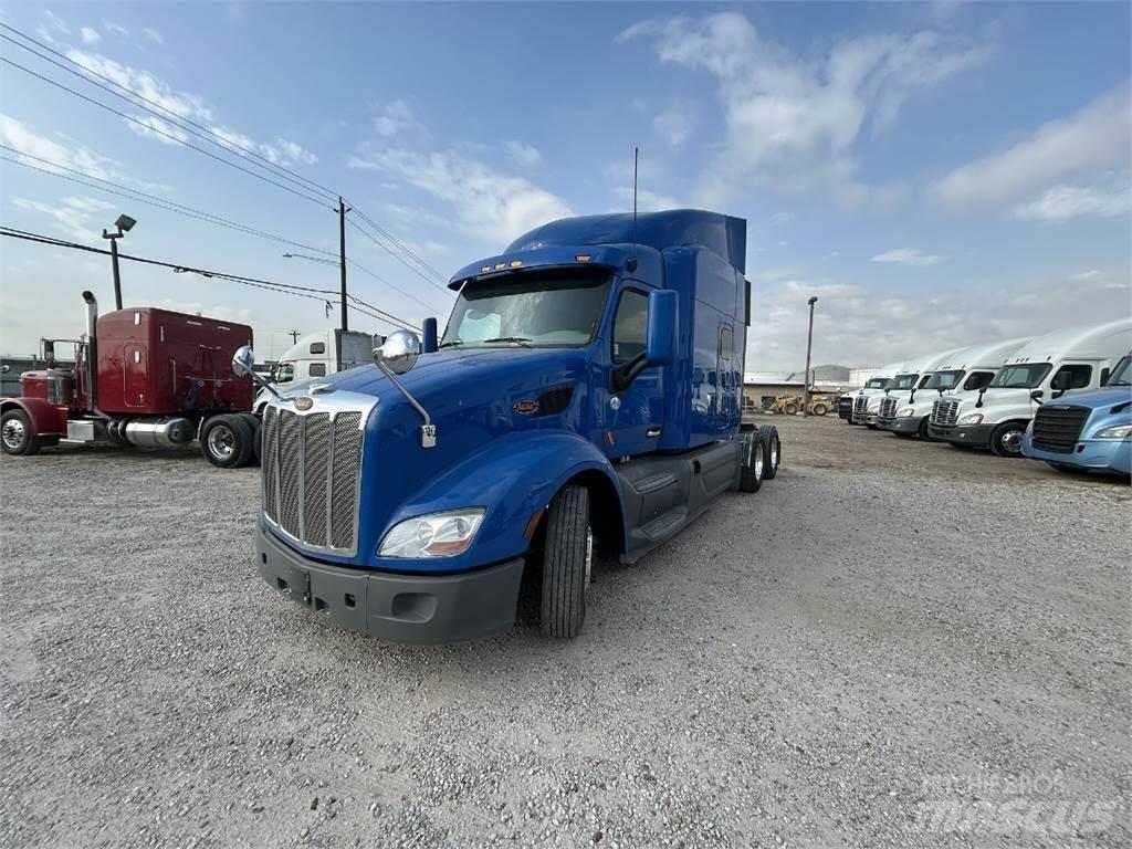 Peterbilt 579 牵引车