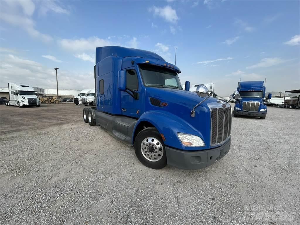 Peterbilt 579 牵引车