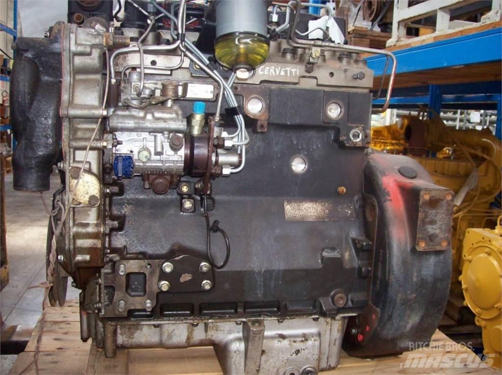 CAT 3054 发动机