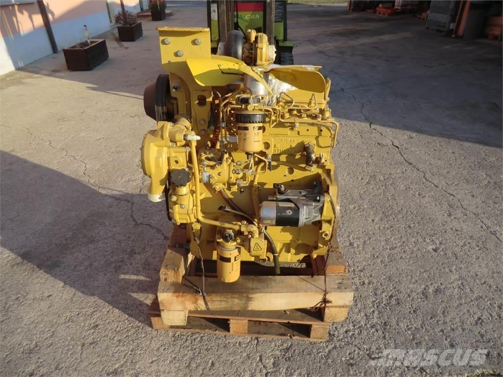 CAT 3054 发动机