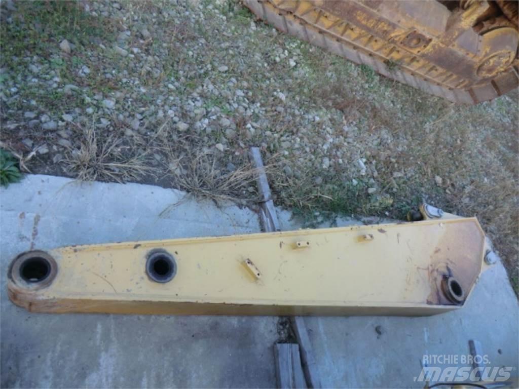 CAT 312D 底盘和悬架