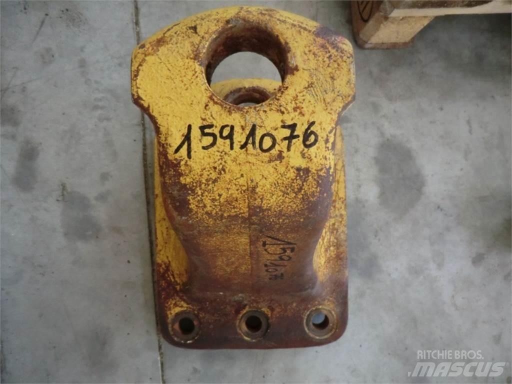 CAT 735 底盘和悬架