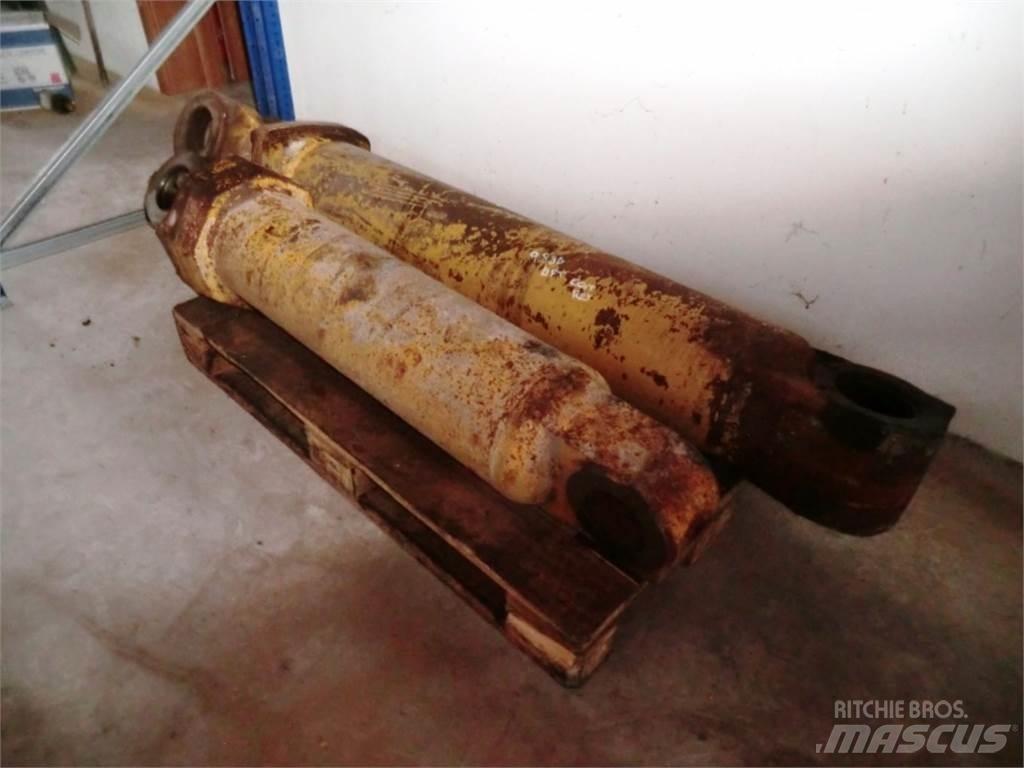 CAT 943 建筑机械-其他