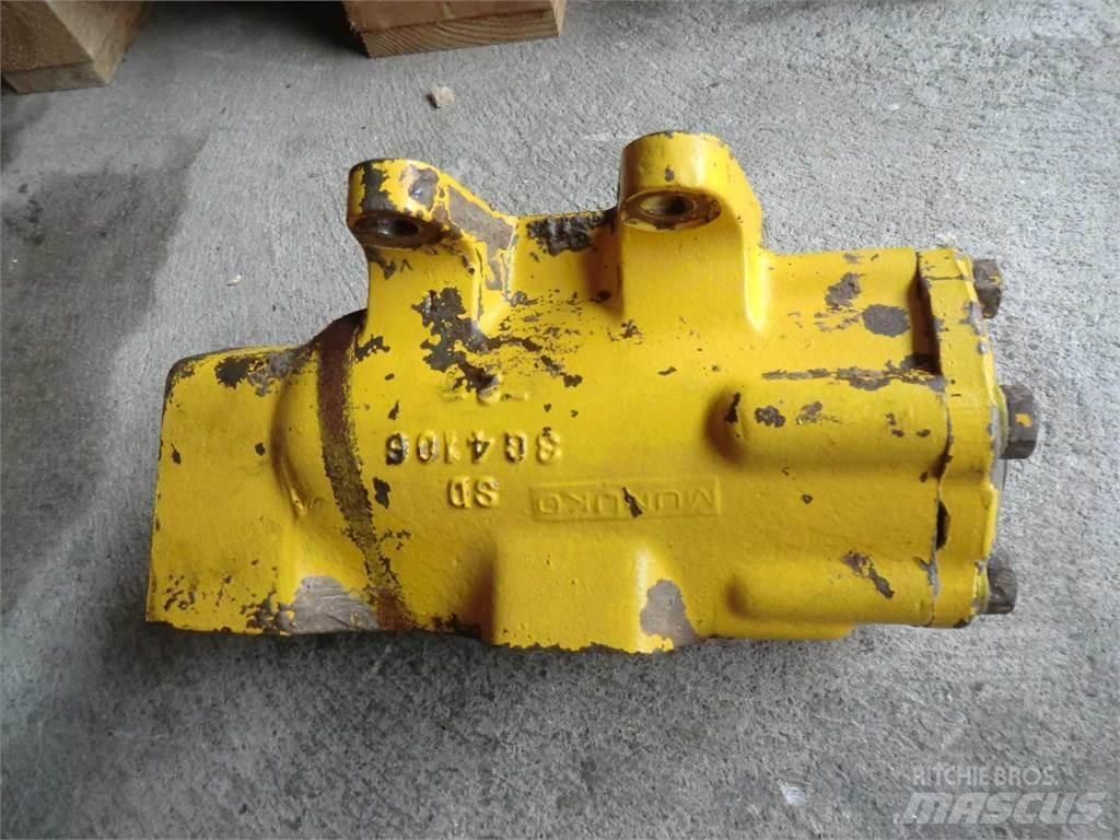 CAT 950H 底盘和悬架