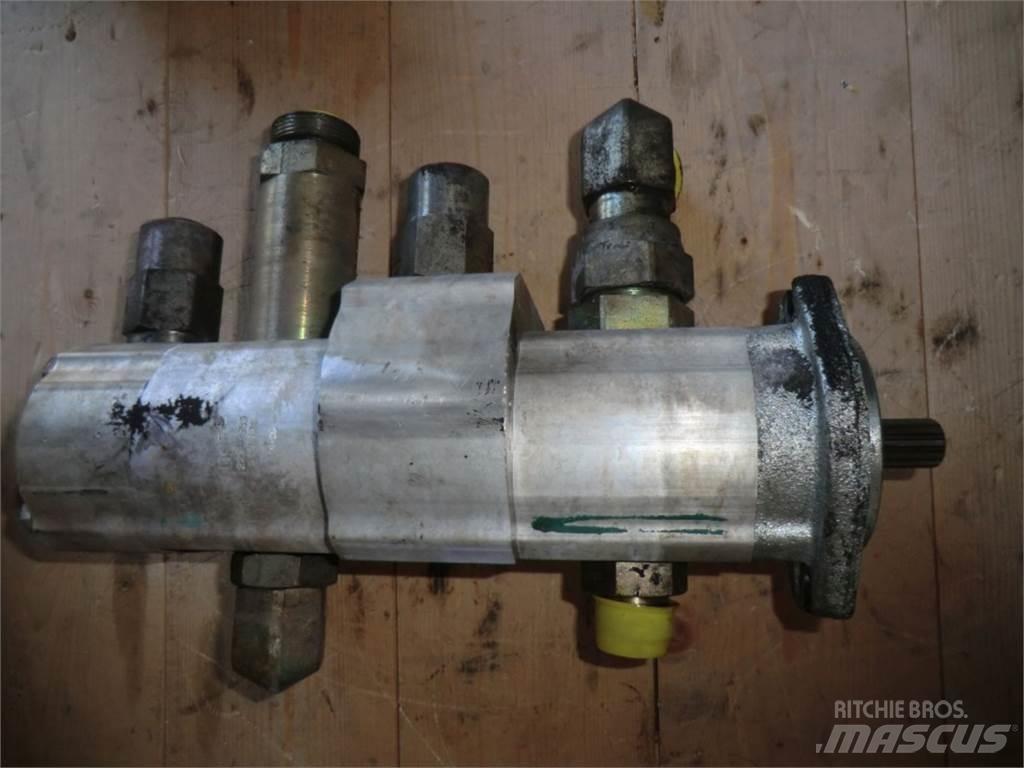 CAT 953C 建筑机械-其他