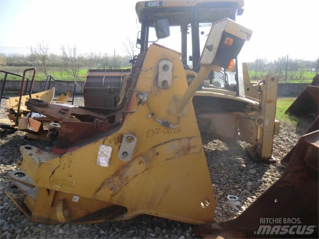 CAT 962H 底盘和悬架