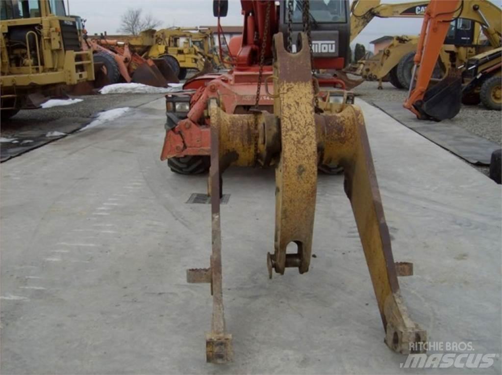 CAT 963 底盘和悬架