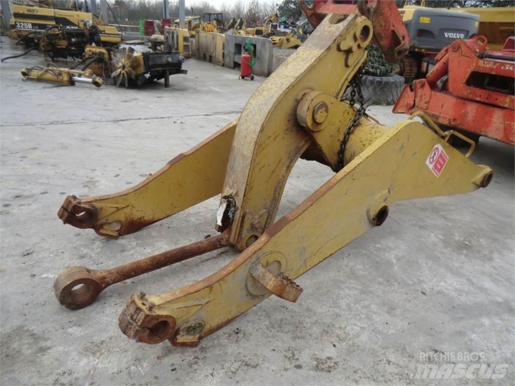CAT 963C 底盘和悬架