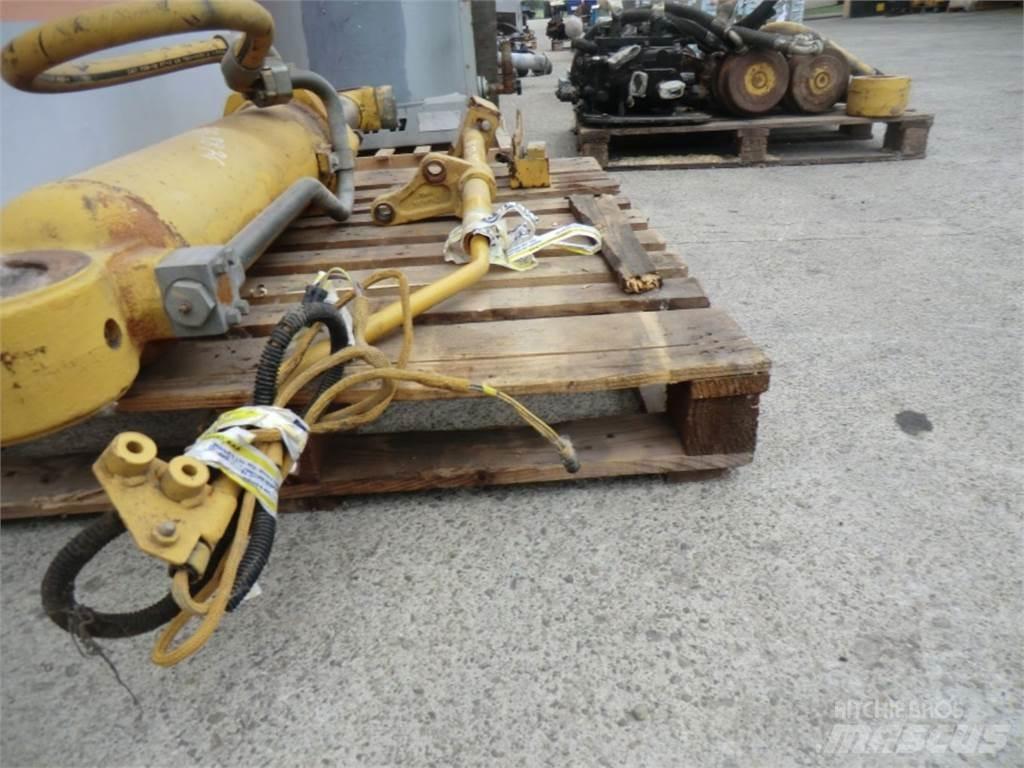 CAT 963C 建筑机械-其他
